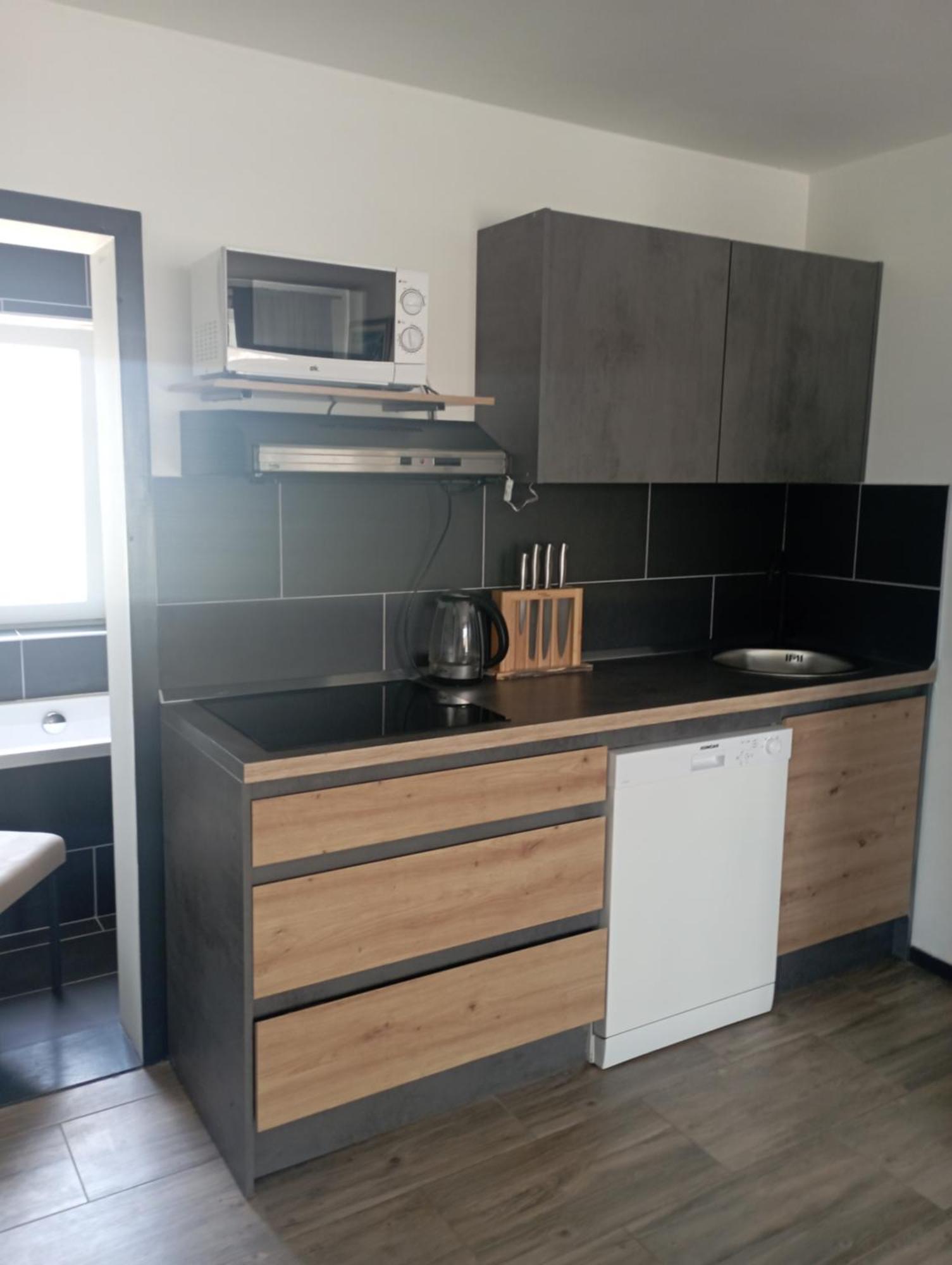 Apartments Frigan Maslenica Extérieur photo