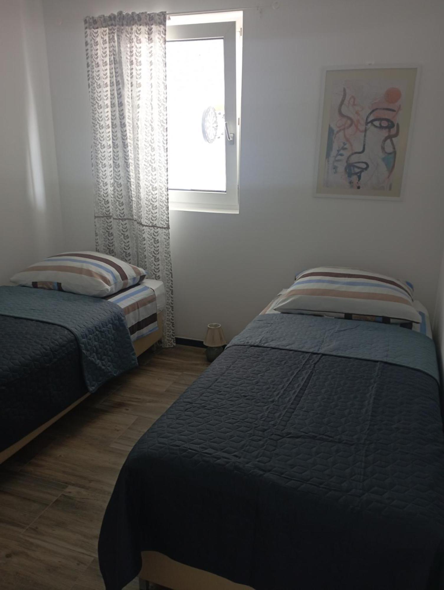 Apartments Frigan Maslenica Extérieur photo